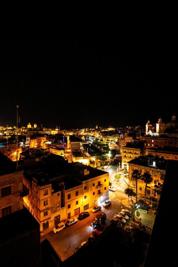 Penthouse Retreat Apartment Cospicua ภายนอก รูปภาพ