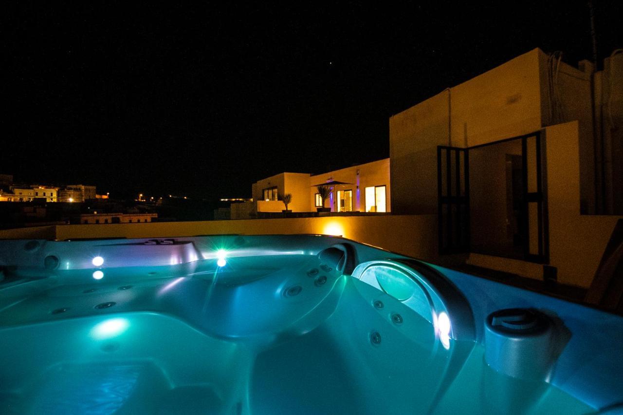 Penthouse Retreat Apartment Cospicua ภายนอก รูปภาพ